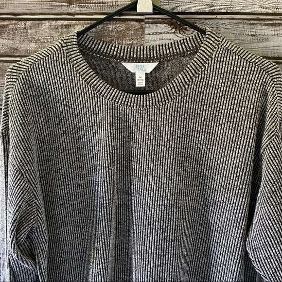 NWT Time and Tru Relaxed Long-Sleeved Top Size M - Picture 3 of 11